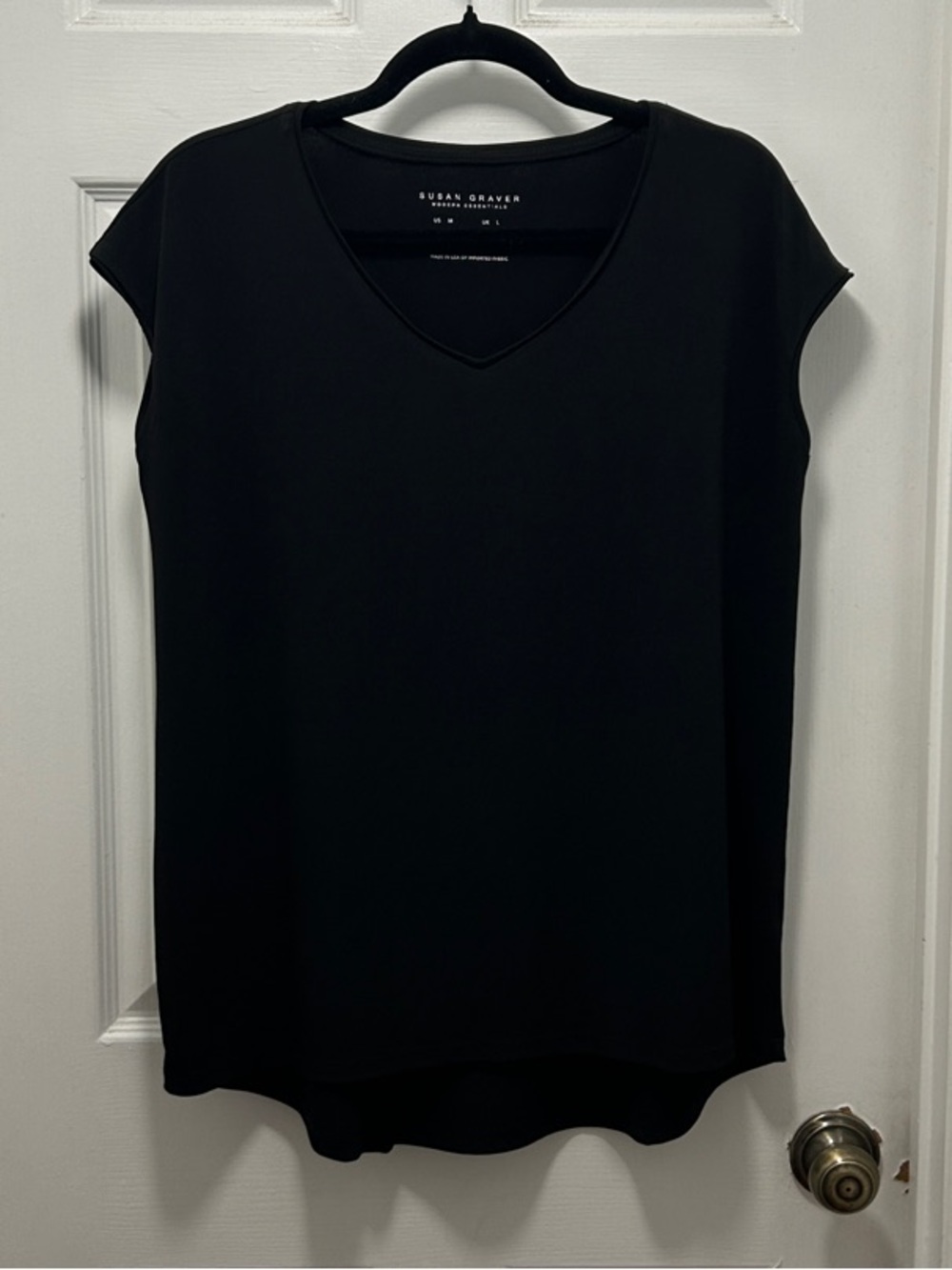 Susan Graver Black V-Neck Short Cap Sleeve Top - Medium